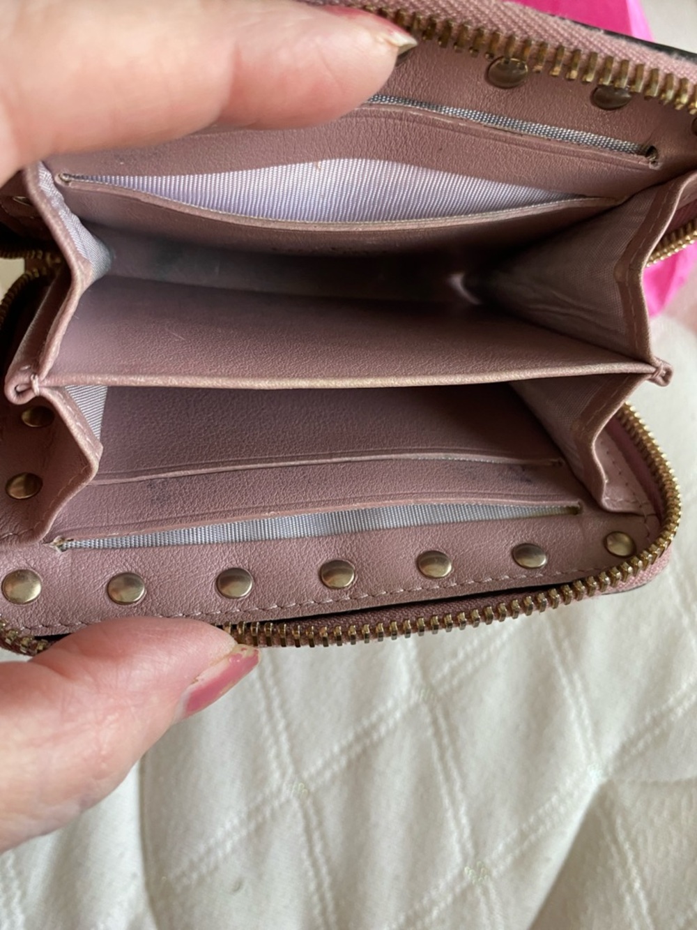 Valentino Garavani Dusty Pink Rockstud Zip Wallet with Gold Studs - Picture 5 of 8